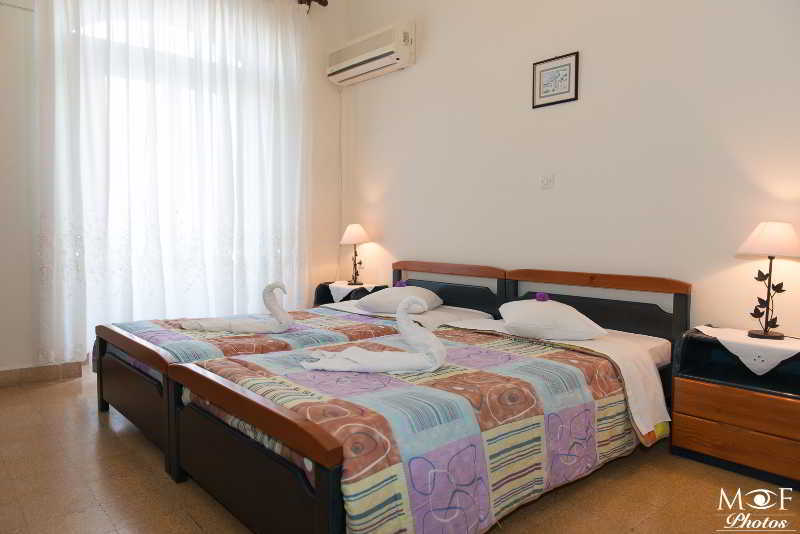 Alinda Hotel Extérieur photo