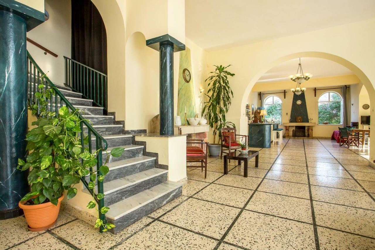 Alinda Hotel Extérieur photo